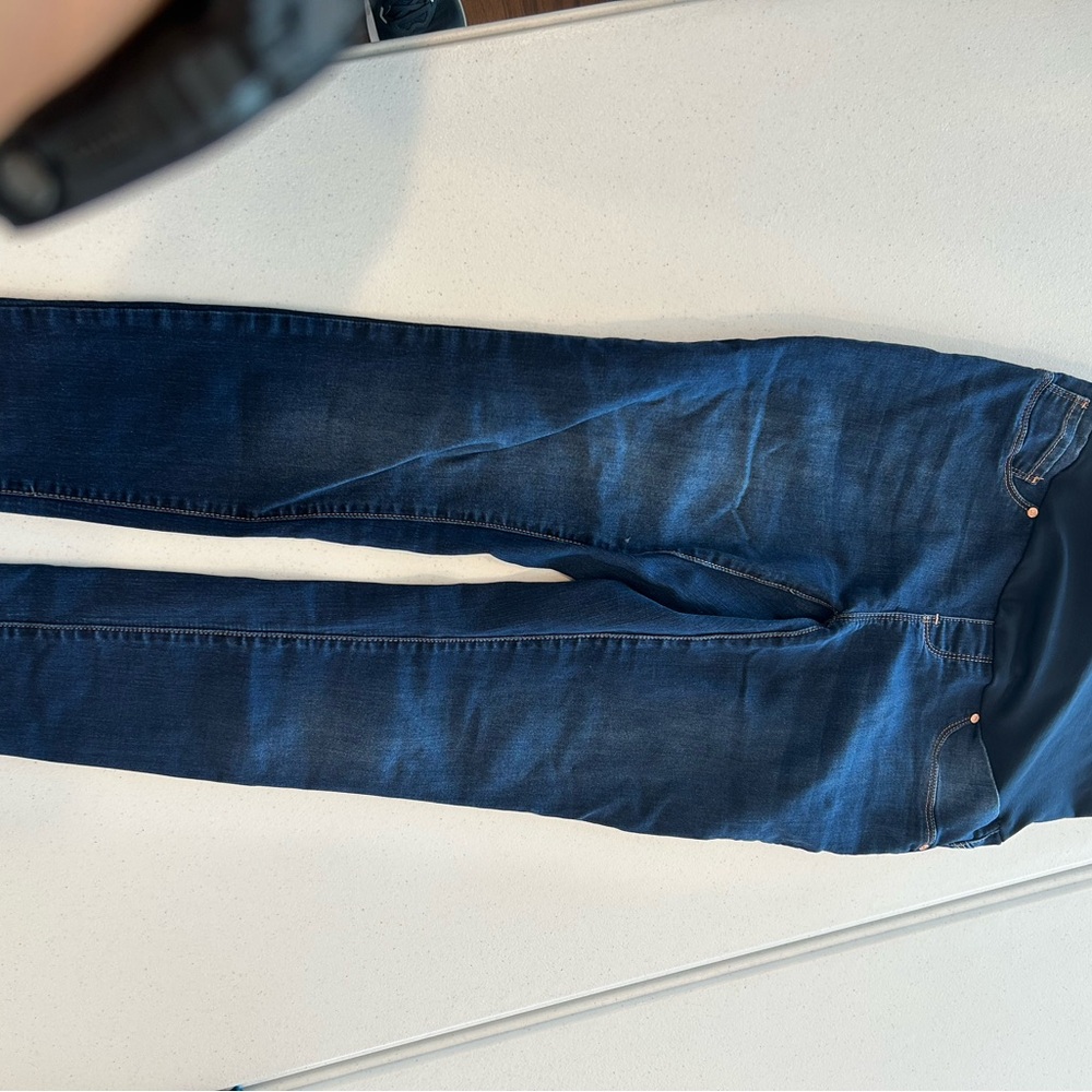 Classic Indigo Skinny Jeans for Women